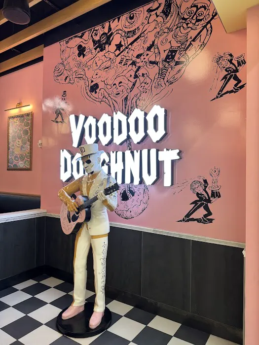Voodoo Doughnut Picture 8