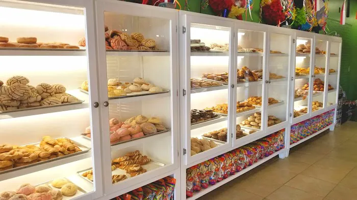La Cemita Bakery Picture 7