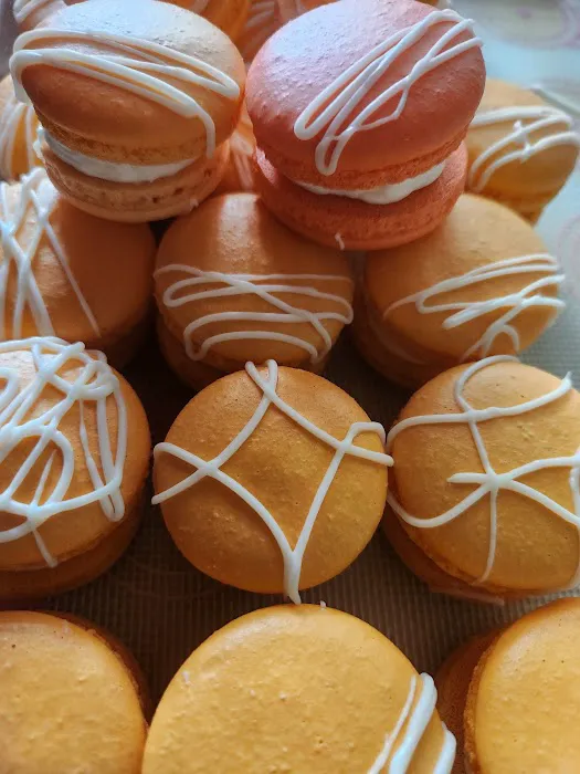 Meme's Macarons and sweets Picture 7