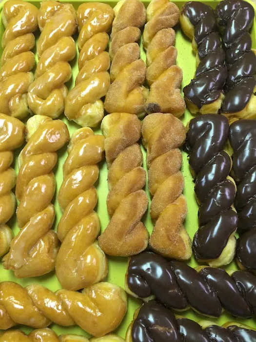Donut Palace Picture 8