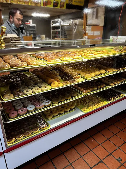 Donut Palace Picture 9