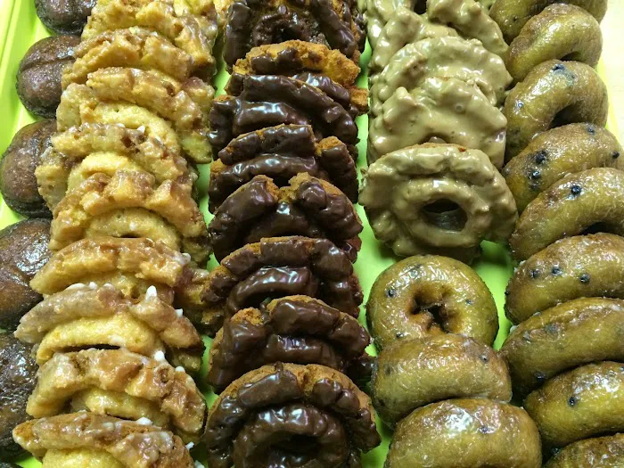 Donut Palace Picture 10