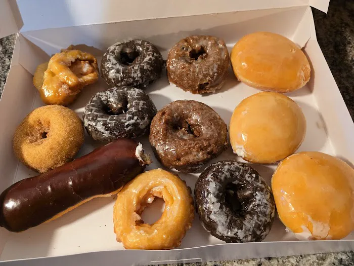 Lickin Good Donuts Picture 4