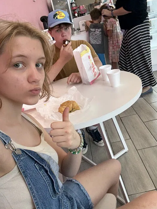 Lickin Good Donuts Picture 10