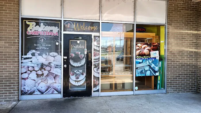 La Campechana Bakery Picture 5
