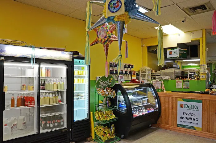 La Campechana Bakery Picture 4