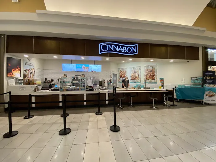 Cinnabon Picture 8