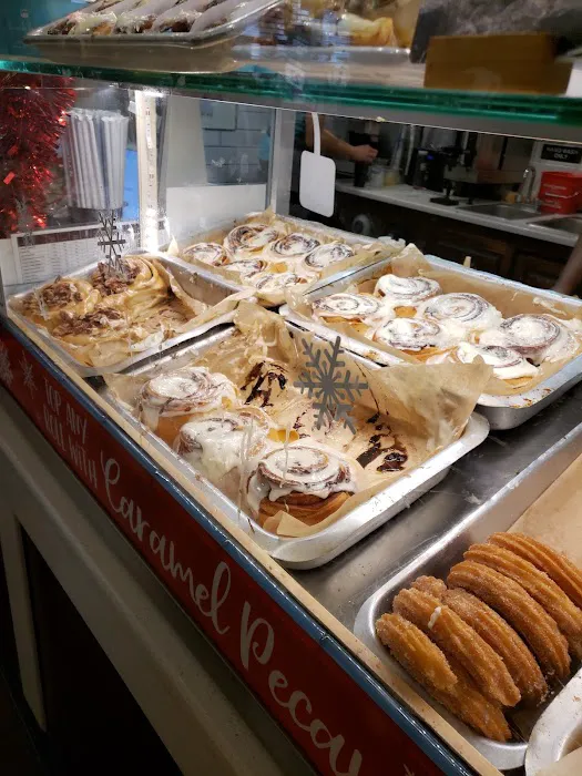 Cinnabon Picture 10