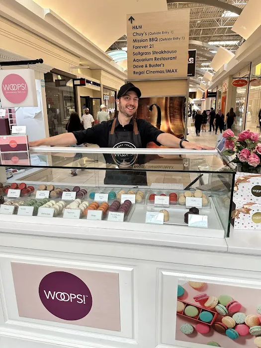 Woops! Macarons & Gifts (Opry Mills Mall) Picture 6