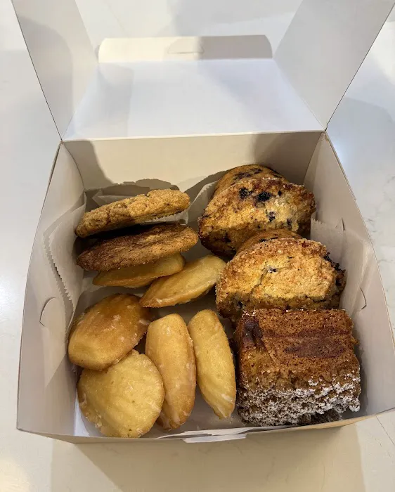 Dozen Bakery Picture 10