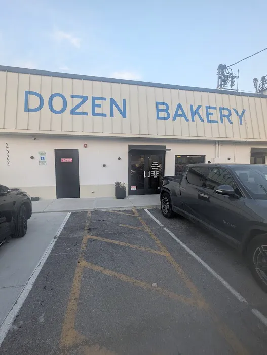 Dozen Bakery Picture 9
