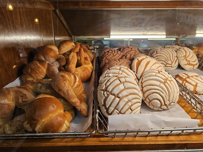 PANADERIAS TORITO Picture 3