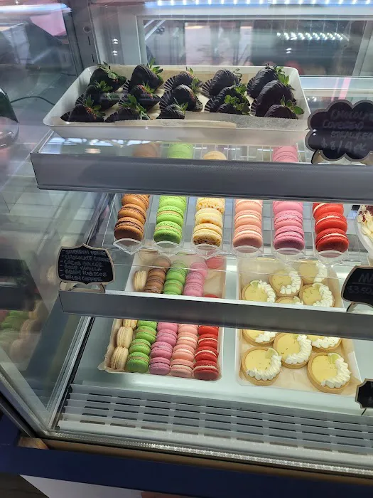 Nosh Desserts Picture 1