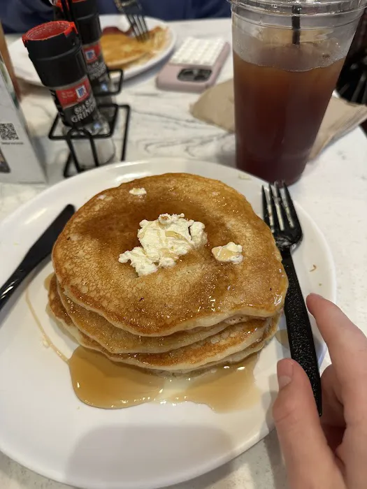 Corner Bakery Cafe Picture 2