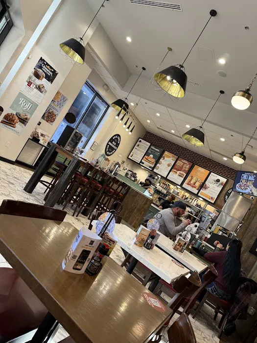 Corner Bakery Cafe Picture 10