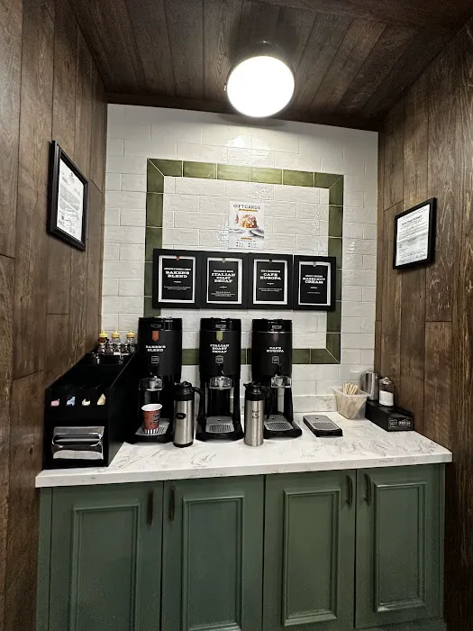 Corner Bakery Cafe Picture 9