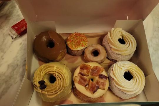 Five Daughters Bakery | 5th & Broadway