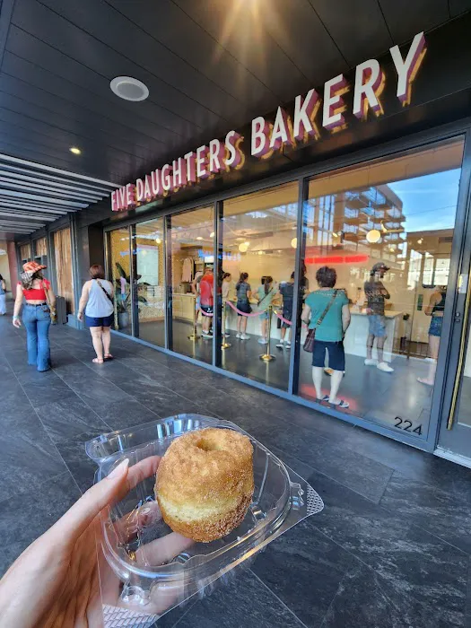 Five Daughters Bakery | 5th & Broadway Picture 3