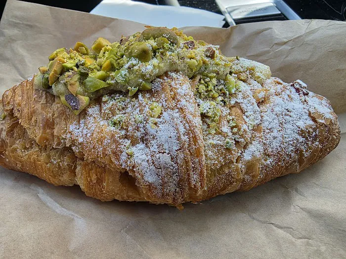 D’Andrews Bakery & Cafe Picture 10