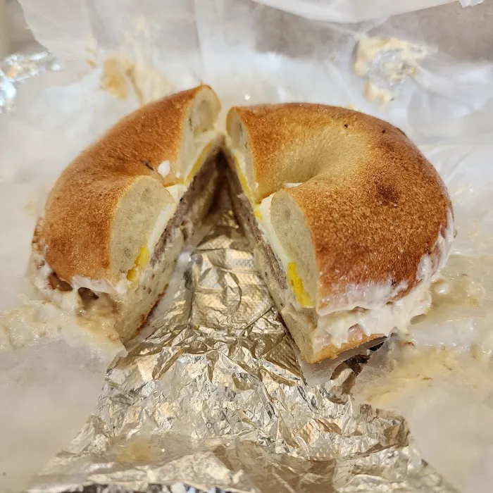 Crieve Hall Bagel Co. - Trousdale Picture 5