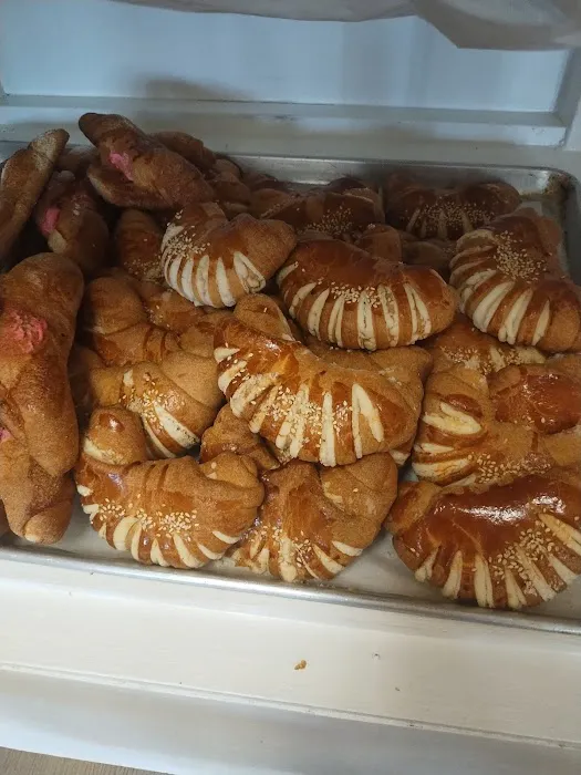 panaderia la Dulzura Bakery la #3 Picture 2