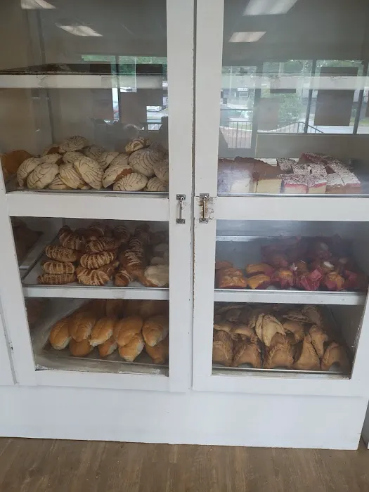 panaderia la Dulzura Bakery la #3 Picture 3