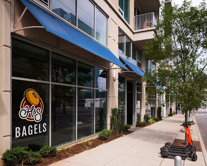 H&S Bagels Picture 6