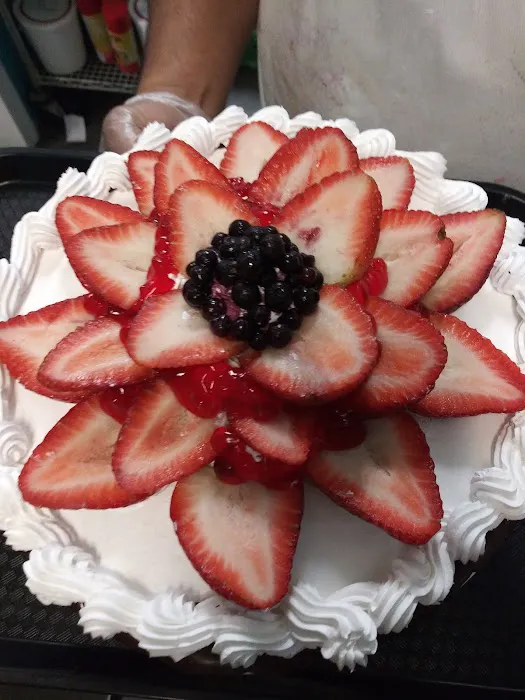 La Salvadorena Bakery & Cafe Picture 6