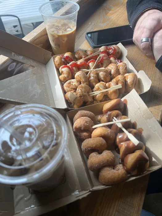 Itty Bitty Donuts & Specialty Coffee Picture 5