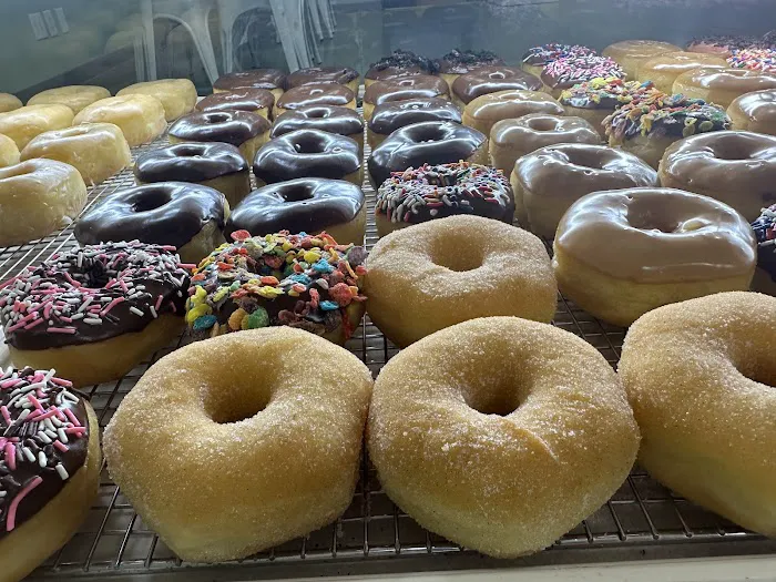 Helen donut Springfield TN Picture 6