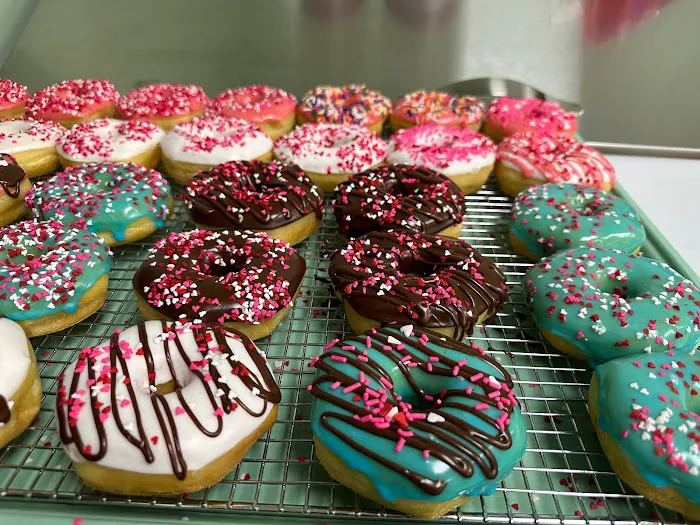 Helen donut Springfield TN Picture 5