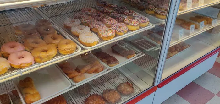 Donut Palace Picture 6
