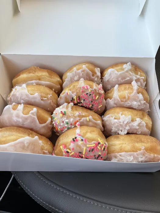 Donut Palace Picture 7