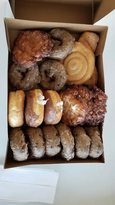 Donut Palace Picture 10