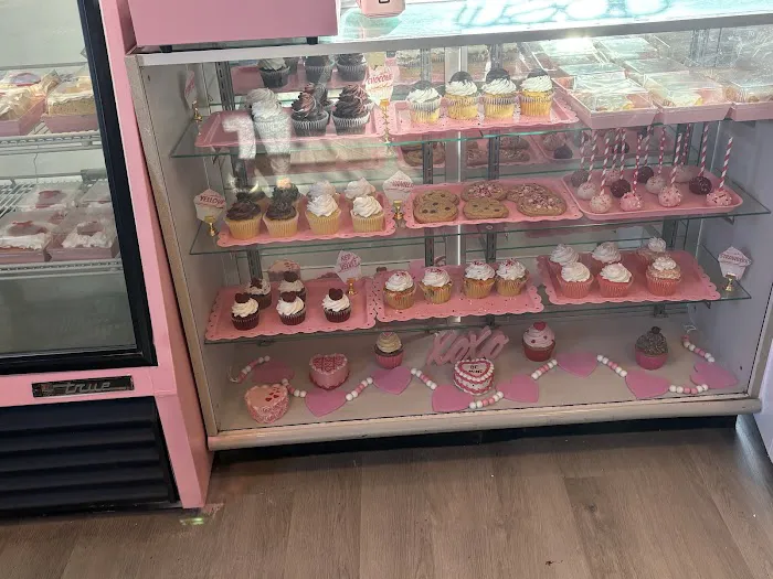 Gena’s Sweet Treats Picture 4
