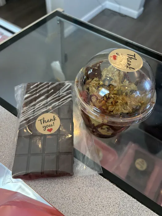 Gena’s Sweet Treats Picture 7