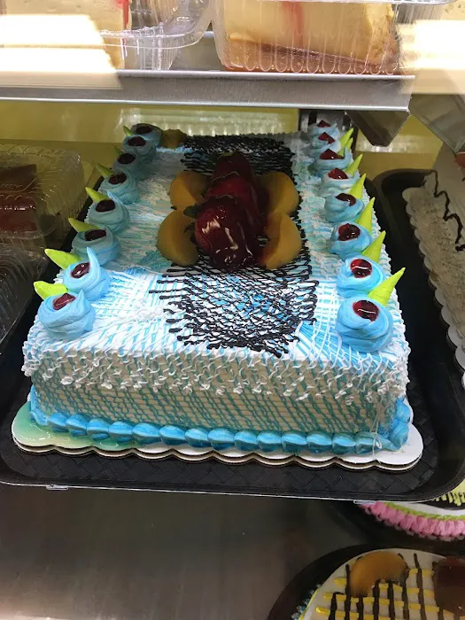 La Hispana Bakery Picture 5