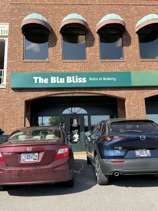 The Blu Bliss Boba&Bakery Picture 3
