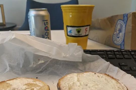 Star Bagel Cafe