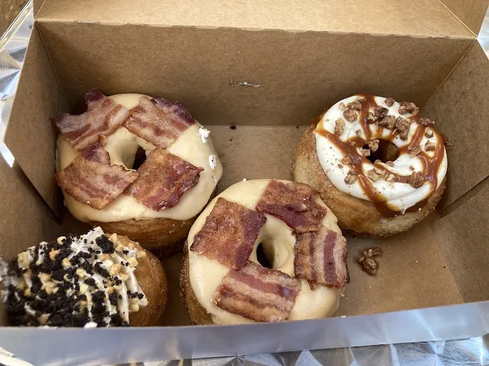 Five Daughters Bakery | L&L Market Picture 10
