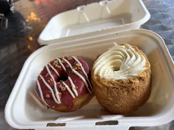 Five Daughters Bakery | L&L Market Picture 4