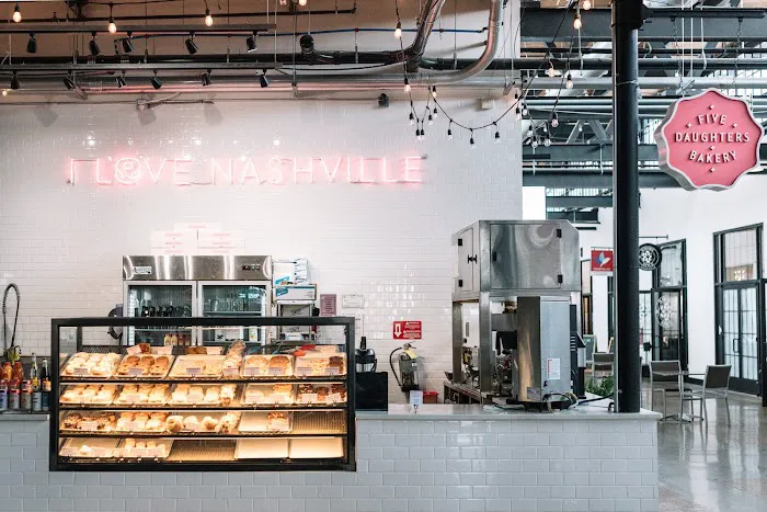 Five Daughters Bakery | L&L Market Picture 6