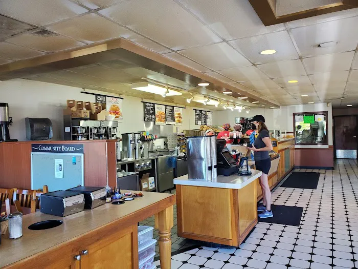 Bruegger's Bagels Picture 10