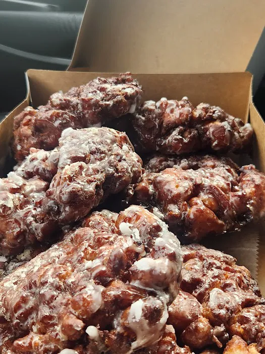 Fox's Donut Den Picture 7
