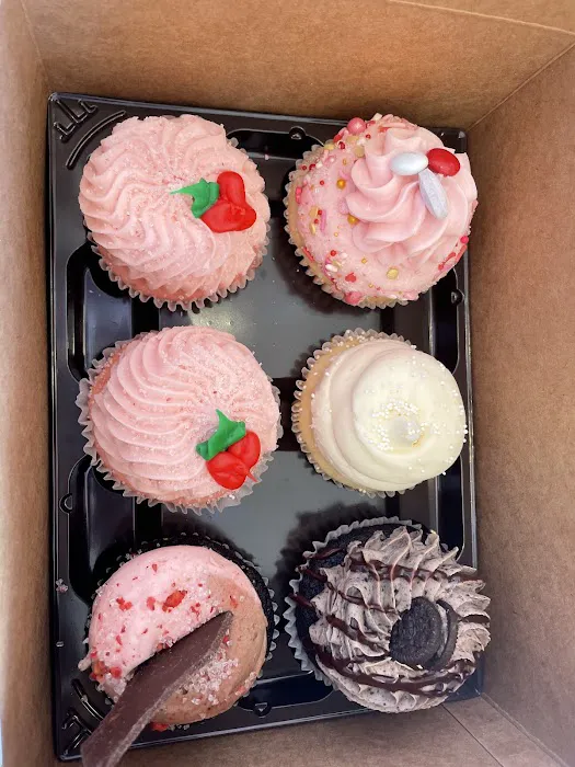 Gigi's Cupcakes Picture 10