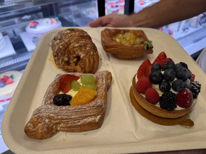 Paris Baguette Picture 9