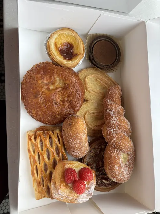 Paris Baguette Picture 3