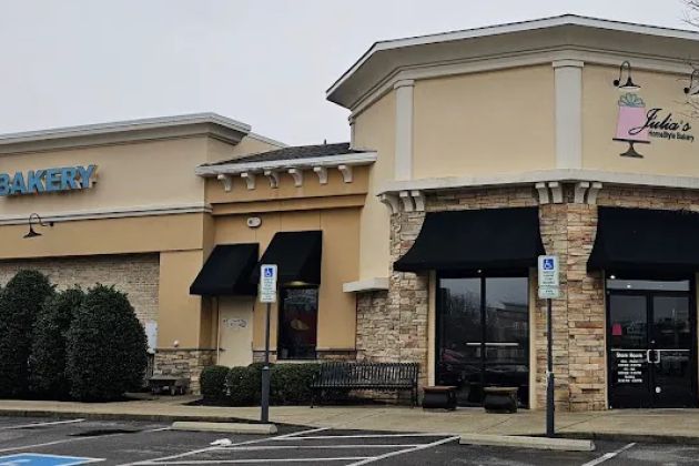 Julia's Homestyle Bakery