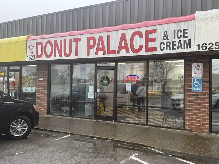 Donut Palace Picture 4