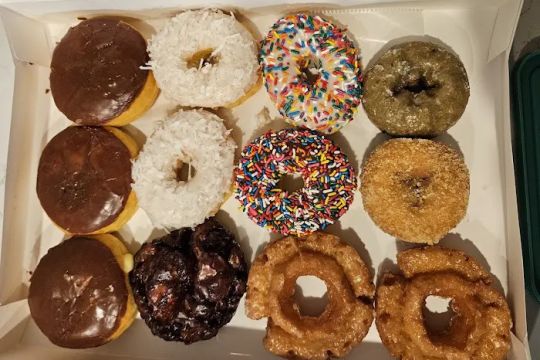Donut Palace